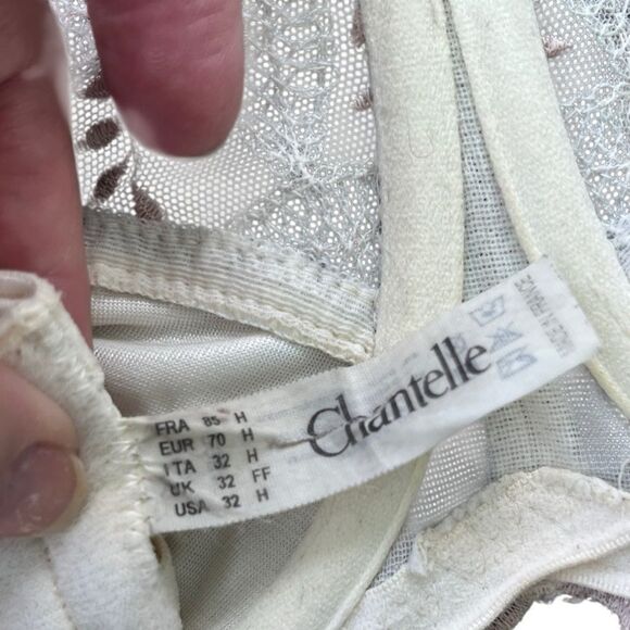 Chantelle Lace Underwire Bra 32H (FF EUC) - Picture 3 of 9